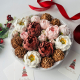 Букет бордово-розово белый с шишками в коробке, 25 см