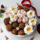 Букет розово-белый с шишками в коробке, 25 см